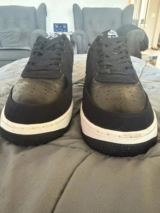 Nike Air Force 1 Black Low-Top Canvas Sneakers with White Sole - Picture 6 of 12